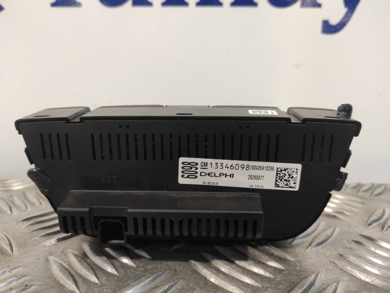 Recambio de mando climatizador para opel astra j lim. enjoy referencia OEM IAM 13346098  