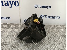 Recambio de caja reles / fusibles para jeep gr. cherokee (wh) 3.0 crd cat referencia OEM IAM 04692167AB  