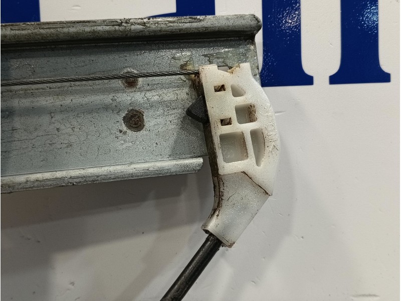 Recambio de elevalunas trasero izquierdo para subaru impreza g12 2.0 diesel cat referencia OEM IAM   