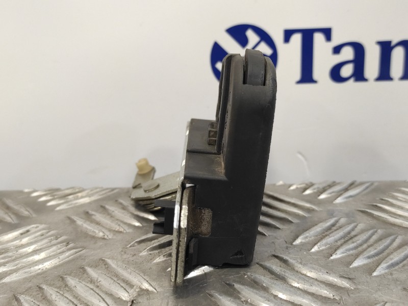 Recambio de cerradura maletero / porton para seat ibiza (6l1) 1.9 tdi referencia OEM IAM 6L6827505A  