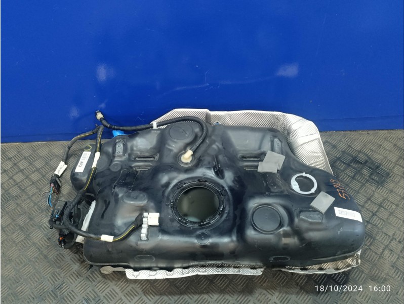 Recambio de deposito combustible para opel astra j lim. 2.0 16v cdti referencia OEM IAM 495045101  