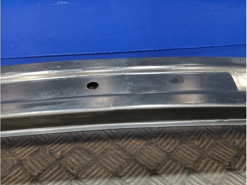 Recambio de refuerzo paragolpes delantero para ford ka (ccu) 1.3 tdci cat referencia OEM IAM   