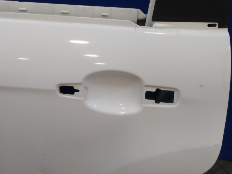 Recambio de puerta trasera izquierda para citroën c3 1.4 referencia OEM IAM   