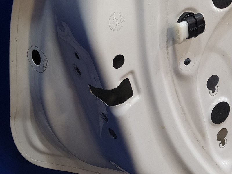 Recambio de puerta trasera izquierda para citroën c3 1.4 referencia OEM IAM   