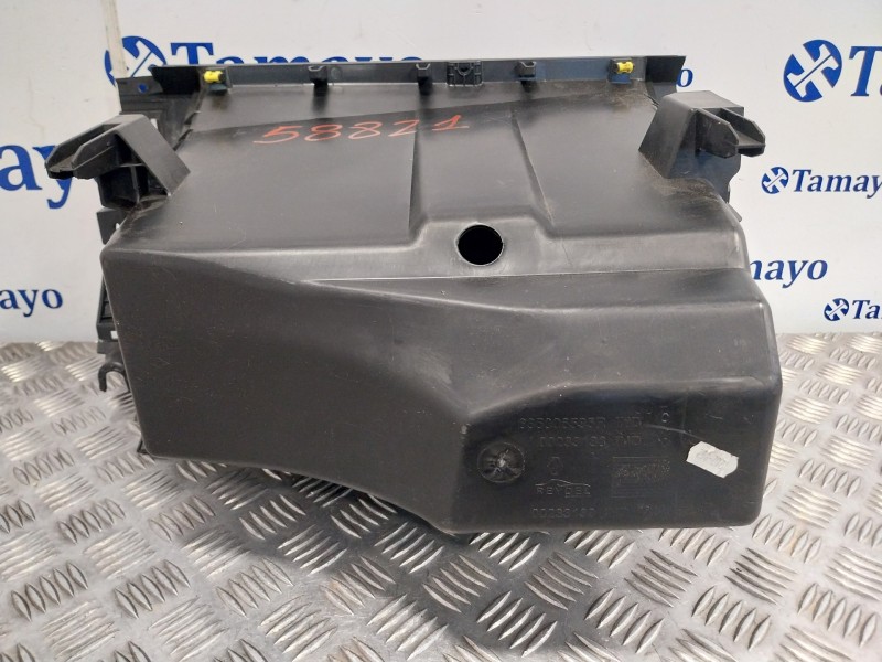 Recambio de guantera para nissan interstar m1 fm referencia OEM IAM 685006535R 00233139 00233136