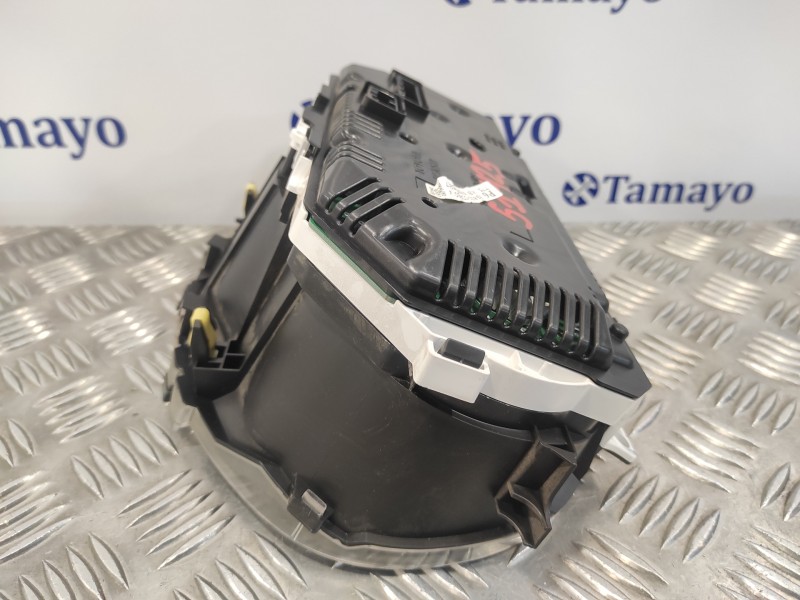 Recambio de cuadro instrumentos para toyota yaris 1.3 16v cat referencia OEM IAM 838000DP60 P6775 MB1575505217