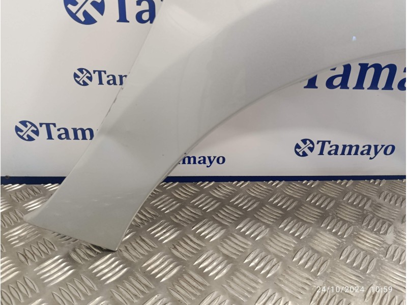 Recambio de aleta delantera derecha para citroën c3 picasso 1.6 hdi fap referencia OEM IAM   