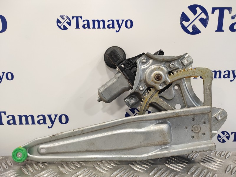 Recambio de elevalunas trasero izquierdo para toyota yaris 1.3 16v cat referencia OEM IAM 857100D100 AV2621002331 973582101