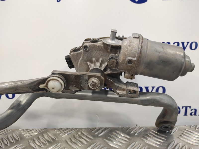 Recambio de motor limpia delantero para toyota yaris 1.3 16v cat referencia OEM IAM 851100D190  1593004134