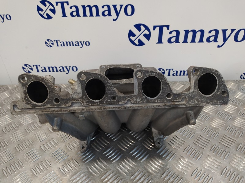 Recambio de colector admision para porsche 924 2.0 referencia OEM IAM 477133221  