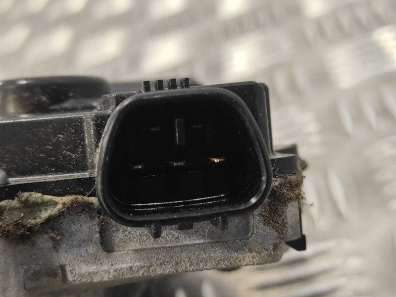 Recambio de motor limpia delantero para toyota yaris 1.3 16v cat referencia OEM IAM 851100D190  1593004134