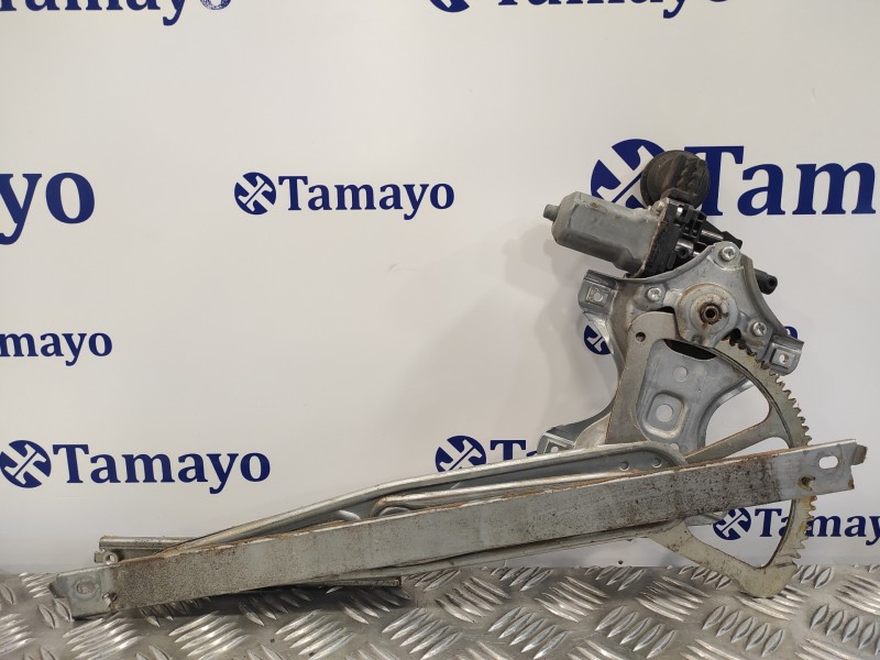 Recambio de elevalunas delantero derecho para toyota yaris 1.3 16v cat referencia OEM IAM 857100D100 AV2621002331 973582101