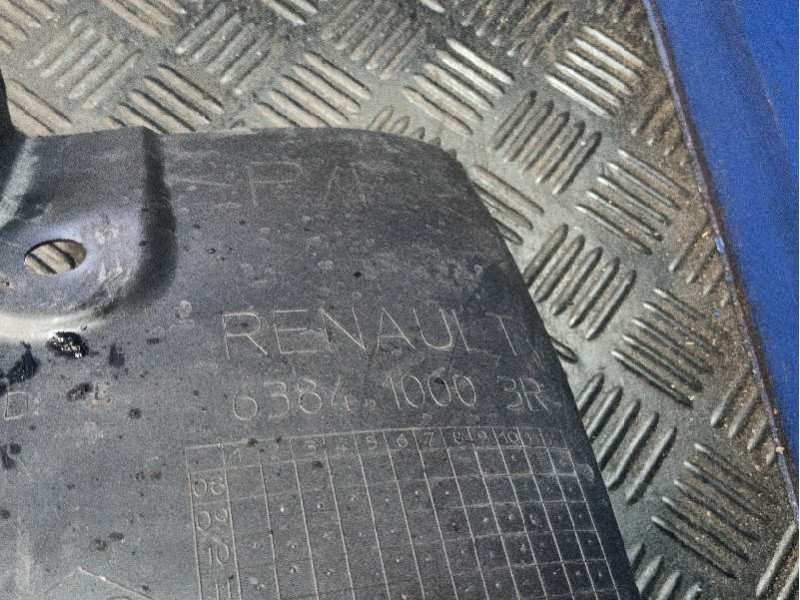 Recambio de plastico paso rueda delantero izquierdo para nissan interstar m1 fm referencia OEM IAM 63841003R  