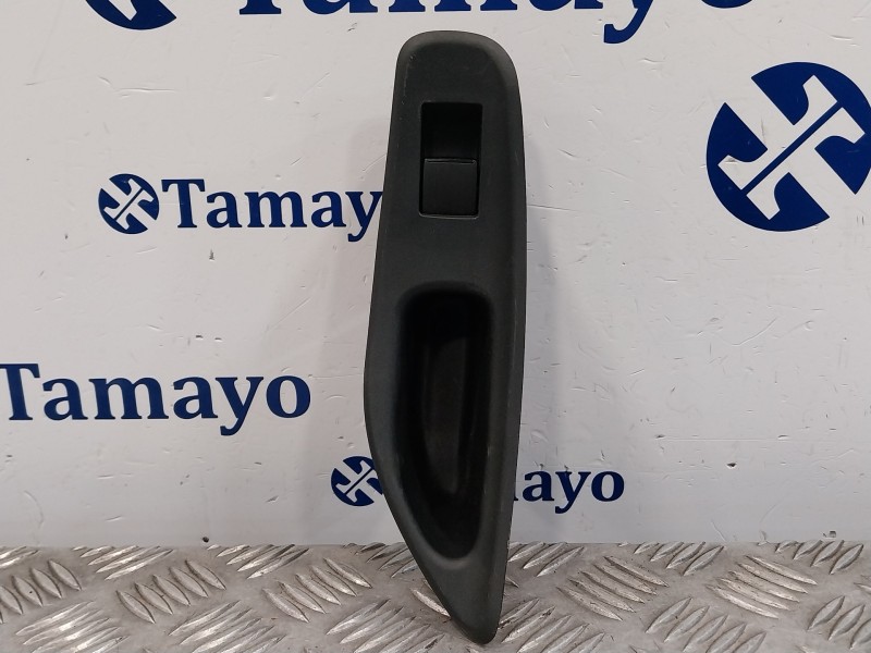 Recambio de mando elevalunas trasero derecho para toyota yaris cross cross (xp210) referencia OEM IAM 74271K0090  