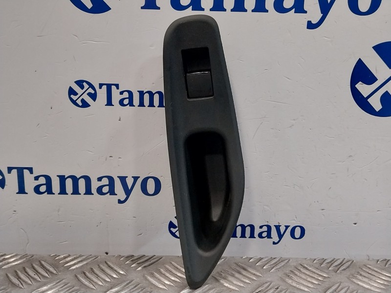 Recambio de mando elevalunas trasero izquierdo para toyota yaris cross cross (xp210) referencia OEM IAM 74272K0090  