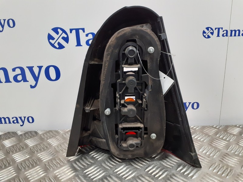 Recambio de piloto trasero izquierdo para mercedes-benz clase a (w168) 1.4 cat referencia OEM IAM 1688202764L  