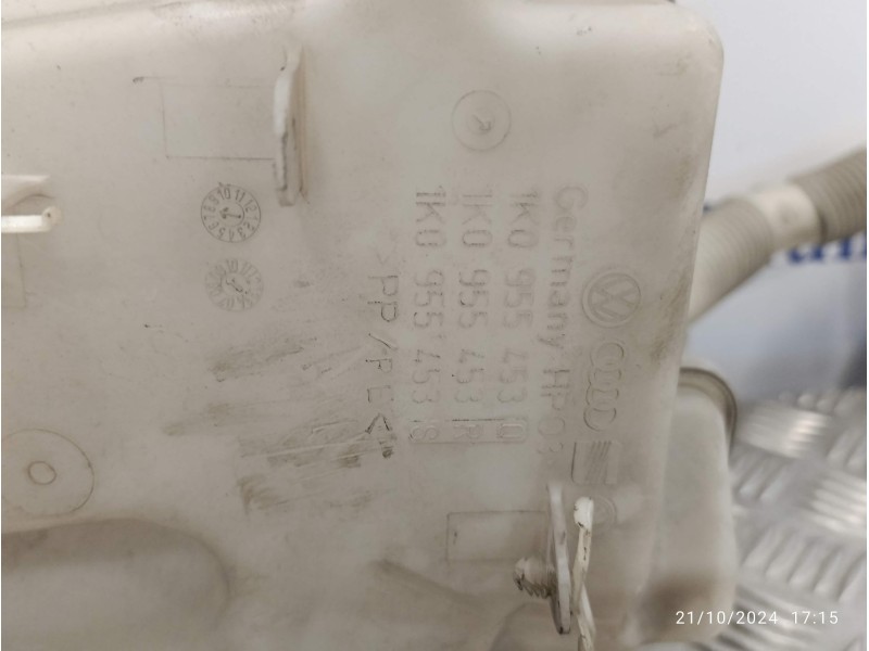 Recambio de deposito limpia para volkswagen golf vi (5k1) 1.6 tdi dpf referencia OEM IAM 1K0955453Q 1K0955453S 1K0955453R