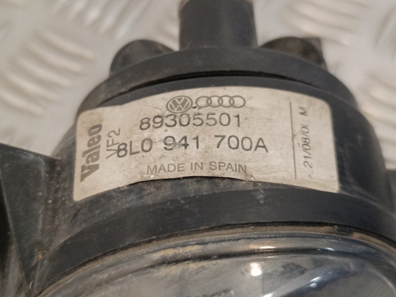 Recambio de faro antiniebla derecho para audi a3 (8l) 1.9 tdi referencia OEM IAM 8L0941700A  89305501