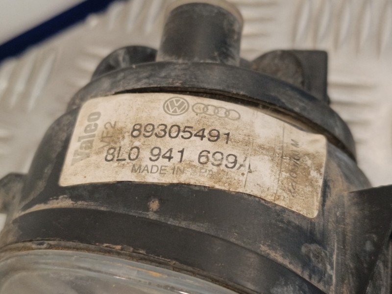 Recambio de faro antiniebla izquierdo para audi a3 (8l) 1.9 tdi referencia OEM IAM 8L0941699A  89305491