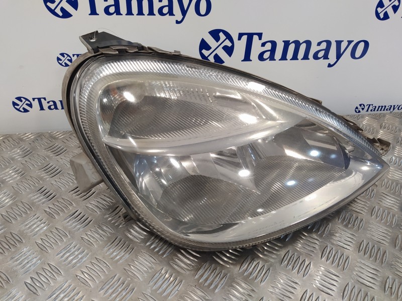 Recambio de faro derecho para mercedes-benz clase a (w168) 1.4 cat referencia OEM IAM 0301192202  A1688201861