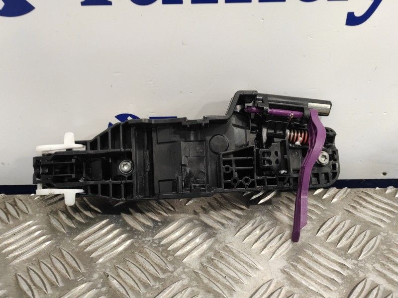 Recambio de maneta exterior trasera derecha para toyota yaris cross cross (xp210) referencia OEM IAM   