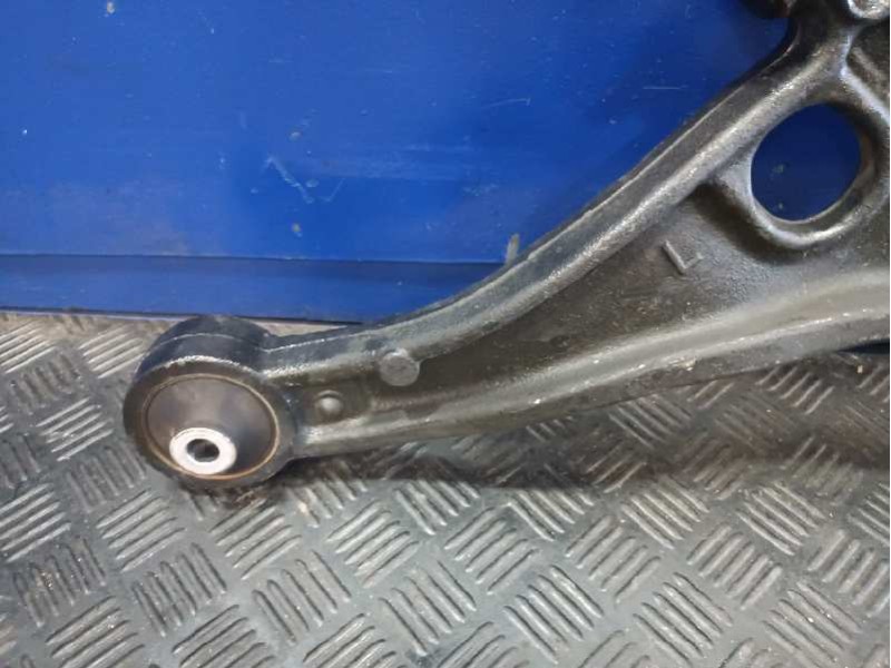 Recambio de brazo suspension inferior delantero izquierdo para nissan interstar m1 fm referencia OEM IAM 5450000Q1E  