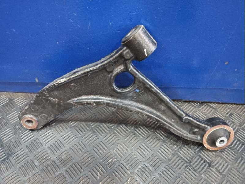 Recambio de brazo suspension inferior delantero izquierdo para nissan interstar m1 fm referencia OEM IAM 5450000Q1E  