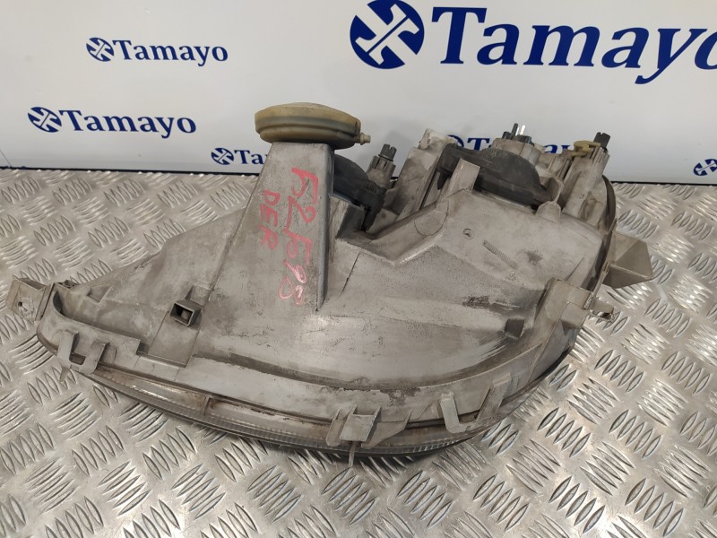 Recambio de faro derecho para mercedes-benz clase a (w168) 1.4 cat referencia OEM IAM 0301192202  A1688201861
