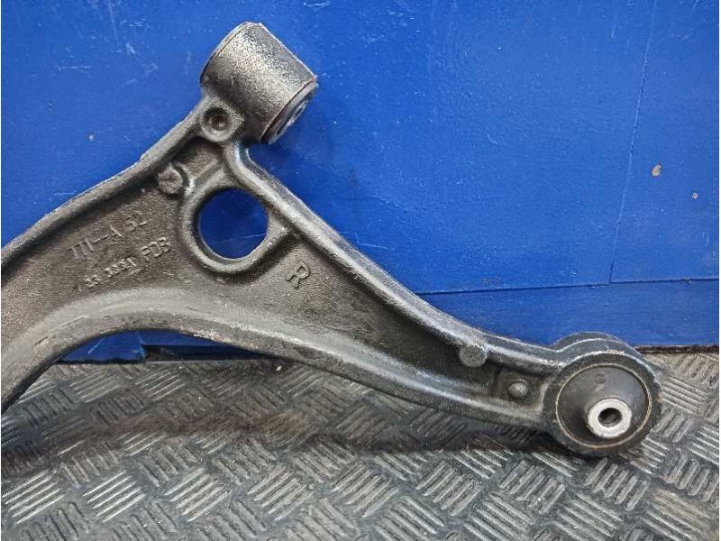 Recambio de brazo suspension inferior delantero derecho para nissan interstar m1 fm referencia OEM IAM 5450100Q1C  
