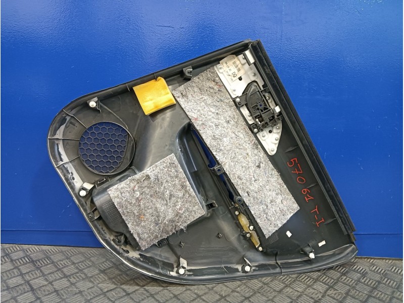 Recambio de guarnecido puerta trasera izquierda para subaru impreza g12 2.0 diesel cat referencia OEM IAM   