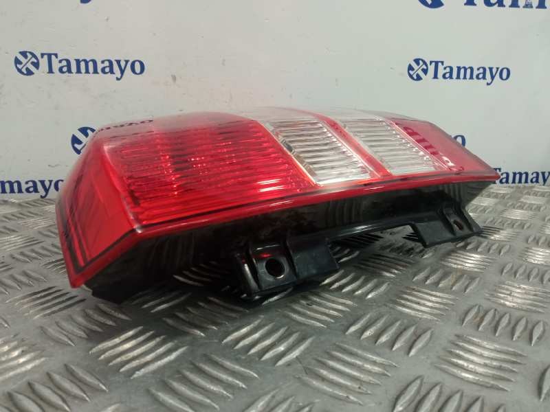 Recambio de piloto trasero derecho para chrysler jeep compass referencia OEM IAM   