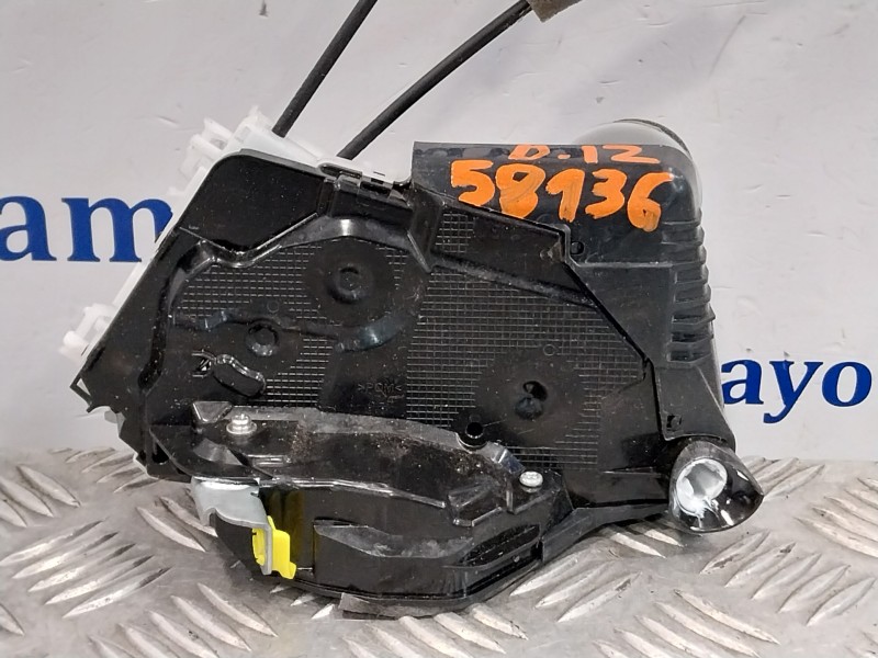 Recambio de cerradura puerta delantera izquierda para toyota yaris cross cross (xp210) referencia OEM IAM M7313660M6  