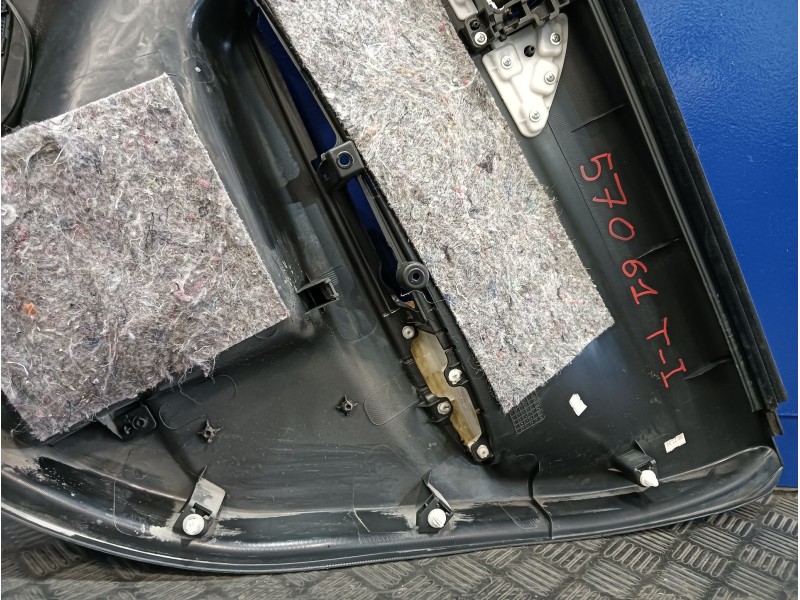 Recambio de guarnecido puerta trasera izquierda para subaru impreza g12 2.0 diesel cat referencia OEM IAM   