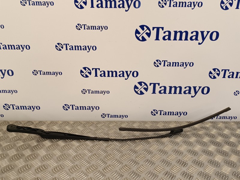 Recambio de brazo limpia delantero derecho para peugeot boxer furgón 2.2 hdi fap cat referencia OEM IAM   