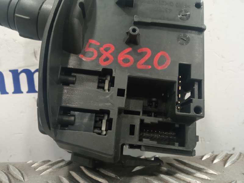 Recambio de mando limpia para renault clio iii referencia OEM IAM 881030003  881030003326
