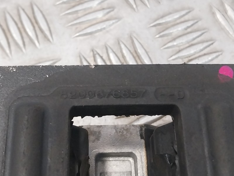 Recambio de soporte motor izquierdo para nissan interstar m1 fm referencia OEM IAM 8200676857  