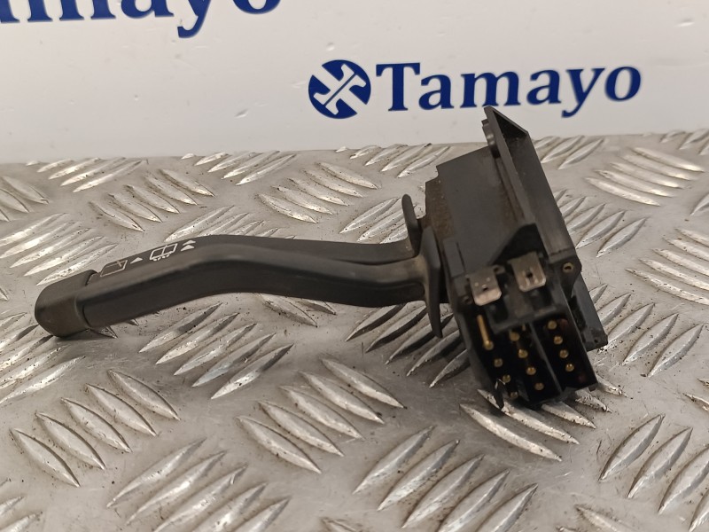 Recambio de mando limpia para ford sierra berlina 2.0 cat referencia OEM IAM 90BG11K665DD  