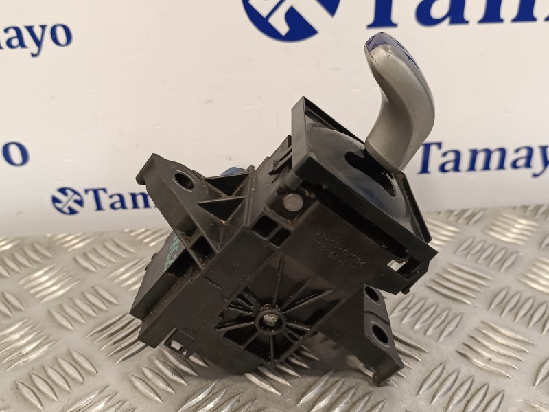 Recambio de palanca cambio para toyota prius (nhw30) 1.8 16v cat referencia OEM IAM 75C583LHD  