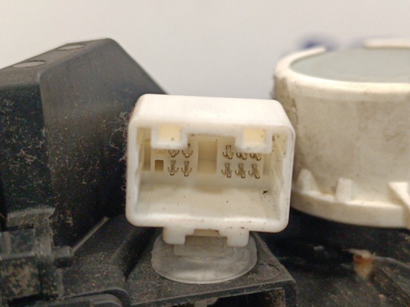 Recambio de palanca cambio para toyota prius (nhw30) 1.8 16v cat referencia OEM IAM 75C583LHD  