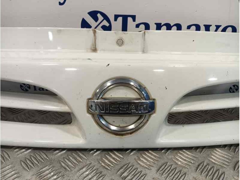 Recambio de rejilla delantera para opel vivaro referencia OEM IAM 8200137047  