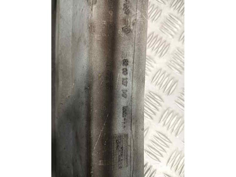 Recambio de rejilla delantera para opel vivaro referencia OEM IAM 8200137047  