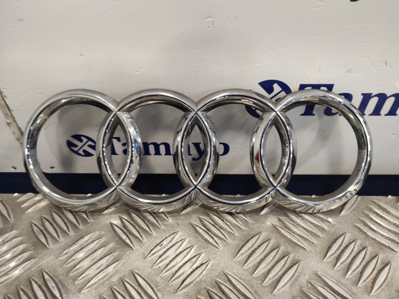 Recambio de anagrama trasero para audi a1 sportback (8xf) referencia OEM IAM 8X0853605  