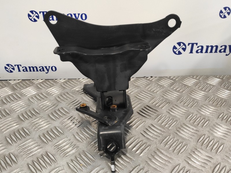 Recambio de soporte motor para toyota yaris 1.3 16v cat referencia OEM IAM   