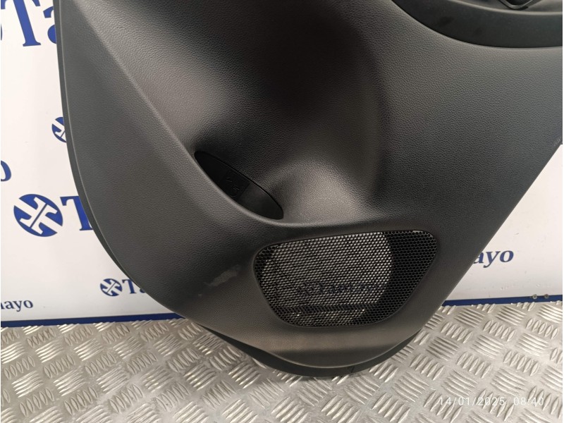 Recambio de guarnecido puerta trasera izquierda para toyota yaris cross cross (xp210) referencia OEM IAM 676400DN20C0  