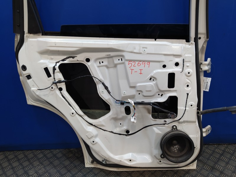 Recambio de puerta trasera izquierda para subaru forester s12 xs classic referencia OEM IAM   