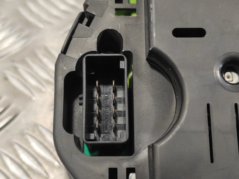 Recambio de cuadro instrumentos para volkswagen polo (9n1) 1.4 tdi referencia OEM IAM 6Q0920800M  