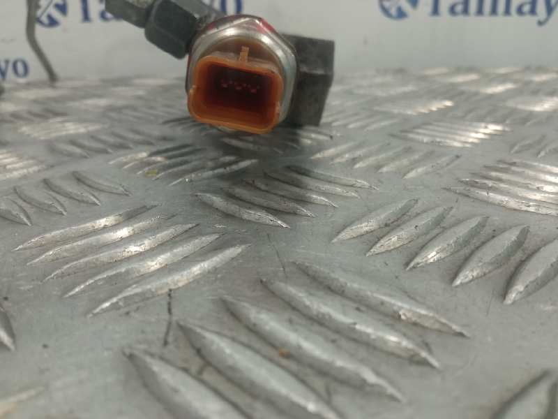 Recambio de rampa inyectora para peugeot partner kombi referencia OEM IAM 9824940080 9676643880 28497Z01