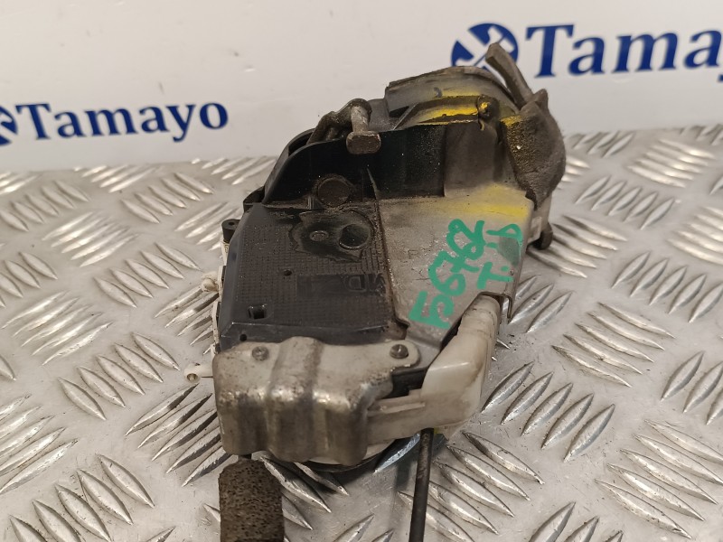 Recambio de cerradura puerta trasera derecha para toyota prius (nhw30) 1.8 16v cat referencia OEM IAM   