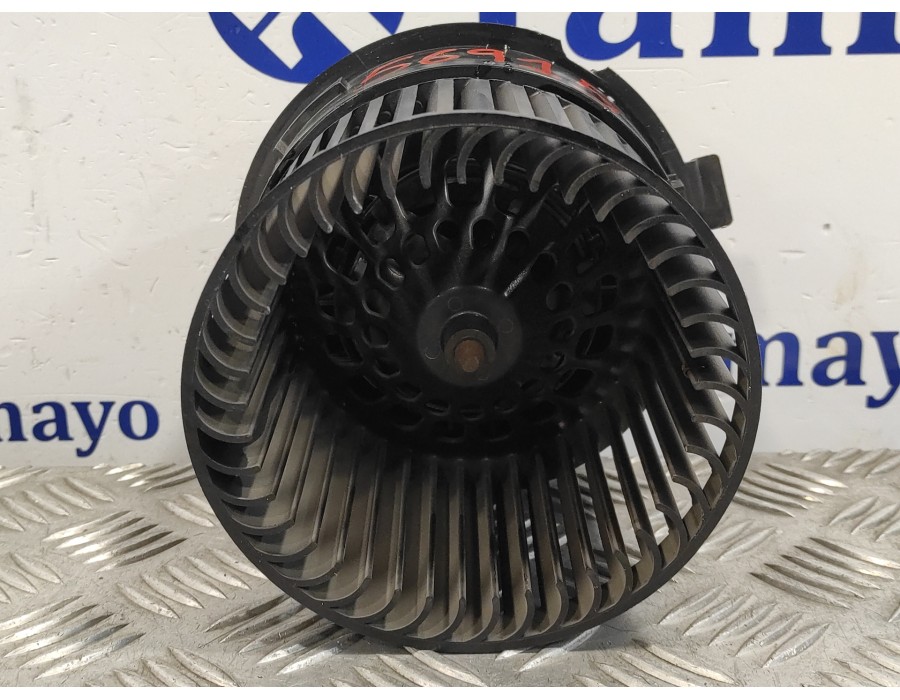 Recambio de motor calefaccion para citroën c4 lim. 1.6 hdi fap referencia OEM IAM T1011131B  T1011034D