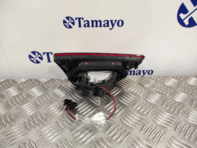 Recambio de piloto trasero derecho porton para renault clio iv 0.9 tce referencia OEM IAM 265505796R  